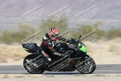 media/Dec-01-2025-Moto Forza (Mon) [[2daa91e15f]]/2-Intermediate Group/Session 3 (Turn 7 Inside Pans)/